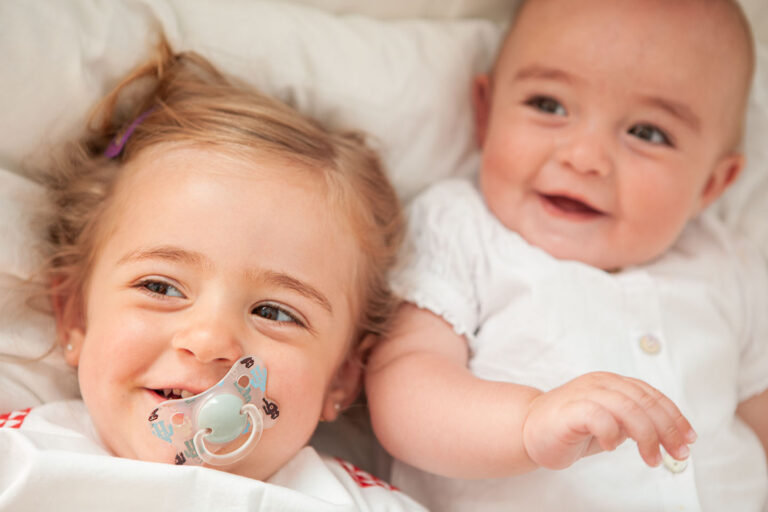 Fotografía de niños y familia en Alcalá de Henares